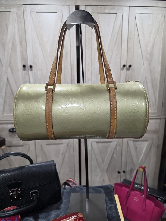 Louis Vuitton Handbags - Louis Vuitton Monogram Vernis Bedford Shoulder Bag